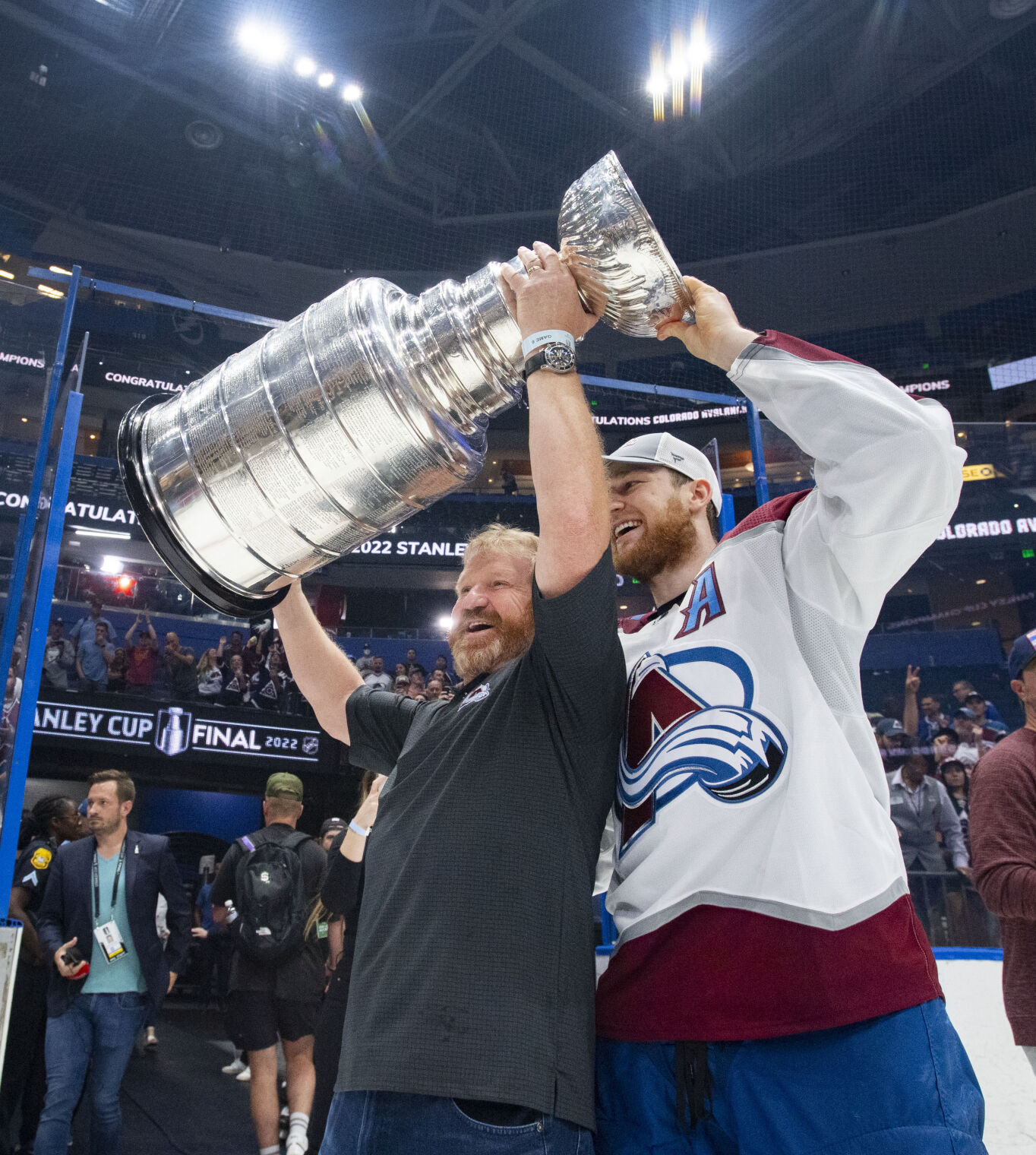 06_26_22 stanley cup 06499.jpg